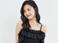 清新可愛的小裙子 更適合炎熱的夏天