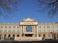 圣威雅特榮膺2025中國職業裝十大品牌及政府采購優秀供應商雙項殊榮