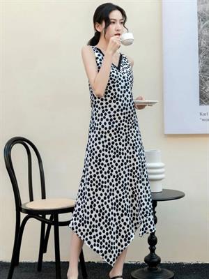 卡蔓女裝2022春夏新品