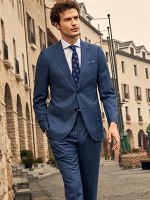 紅領(lǐng)服飾新品