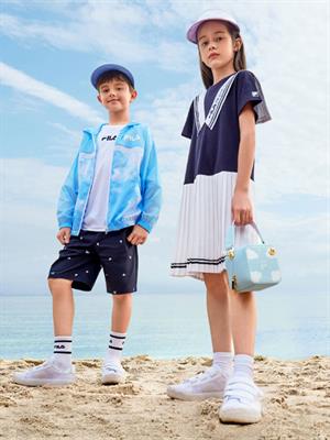 斐樂童裝2022春夏新品