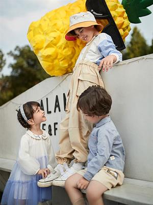 安米莉童裝春夏新品