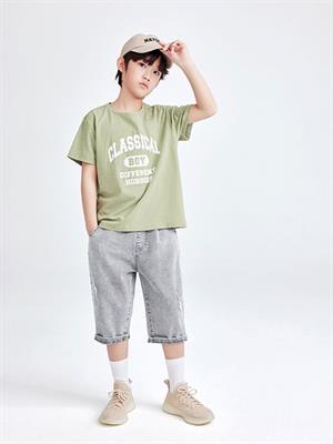 七彩搖籃童裝春夏新品