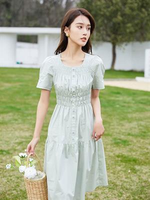 艾蜜唯婭女裝春夏新品