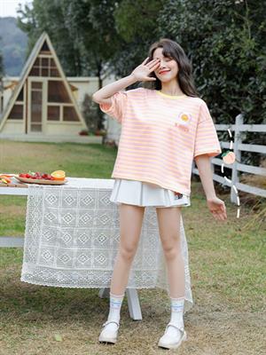 小黃鴨女裝春夏新品