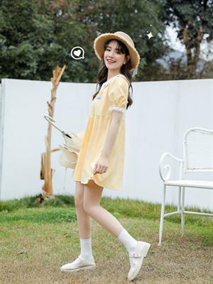 小黃鴨女裝春夏新品