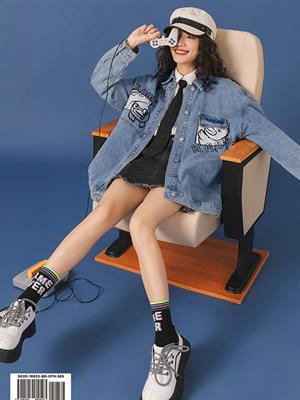 小黃鴨女裝秋季新品