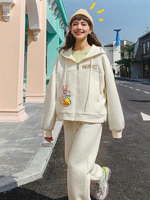 小黃鴨女裝秋季新品