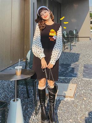 小黃鴨女裝秋季新品
