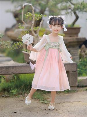 十三余國風漢服產品款式