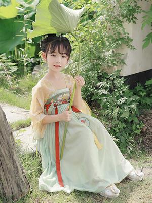 十三余國風漢服產品款式
