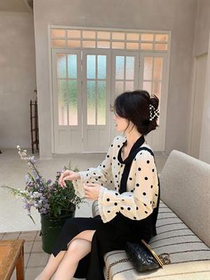 嫚慕絲女裝2022秋冬新品