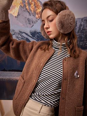 諾帝卡女裝2022秋冬新品