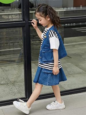 七彩芽童裝春夏新品