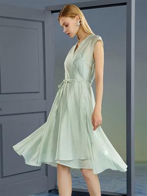 婕依妮女裝春夏新品
