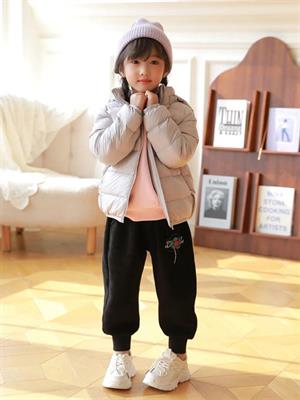 西不童裝秋冬新品