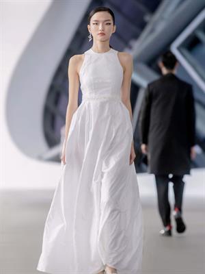 夏姿陳女裝2023新款產品