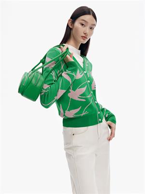 三彩女裝2023新款產(chǎn)品