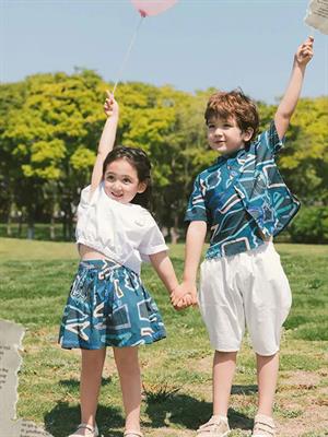 萬小萬童裝春夏新款產品