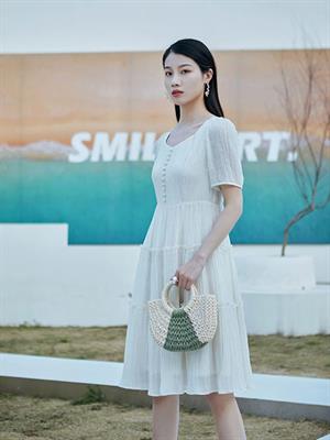 她谷女裝春夏新品