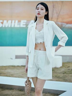 她谷女裝春夏新品