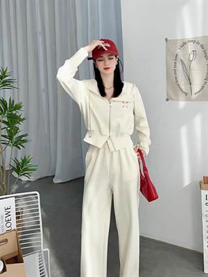 CEF穿依芙女裝春夏新品
