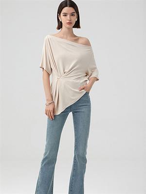 芊素女裝春夏新品