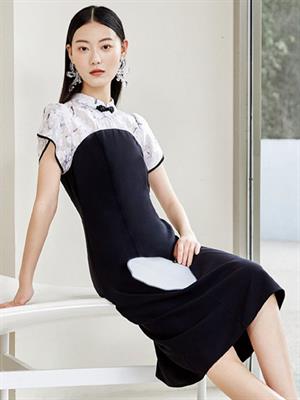 依唯女裝2023夏季新品
