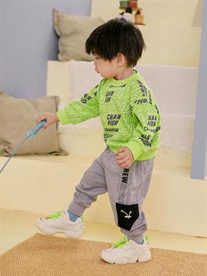 淘愛堡童裝秋冬新品