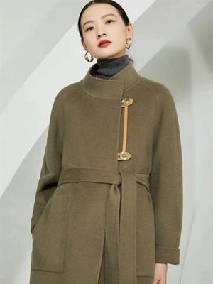 嘉栩季女裝秋冬新品