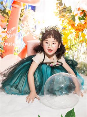 紅鼓小愛童裝新品