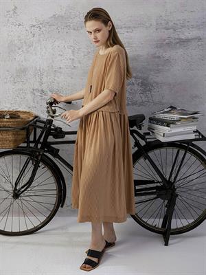 形上女裝春夏季新品