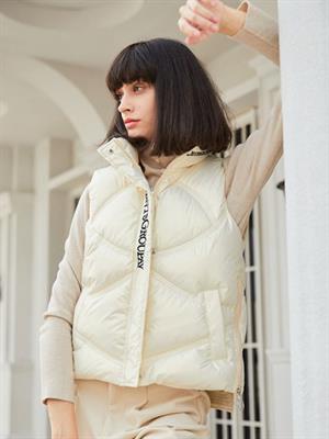 曈行女裝秋冬新品