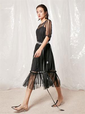 雅默女裝春夏新品