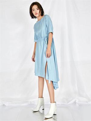 雅默女裝春夏新品