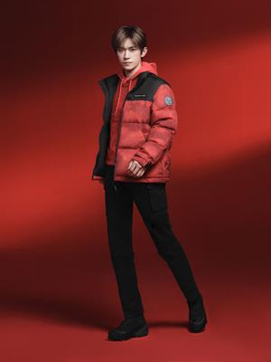 波司登羽絨服2023秋冬新品