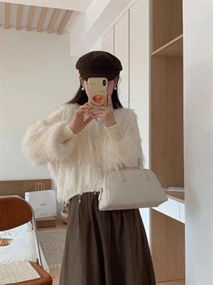 依美言女裝秋冬新品