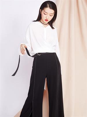 巒左女裝春夏新品