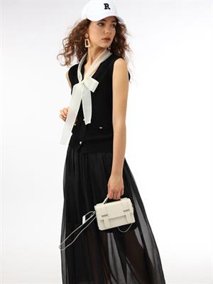 唯尚娜女裝春夏新品