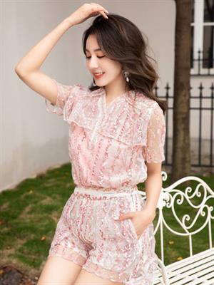 皮貓女裝春夏新品