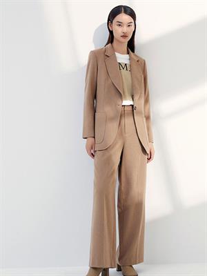 ＡＭ女裝秋冬新品