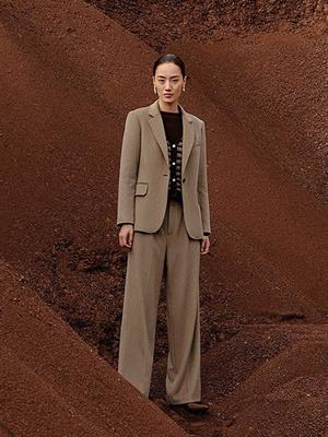 ＡＭ女裝秋冬新品