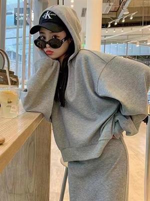 所季女裝新品