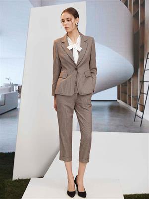 藍地女裝新品