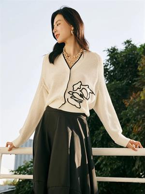 萊芙艾迪兒女裝秋冬新品