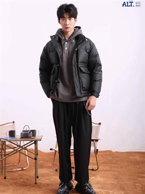 阿恩藍拓男裝新品