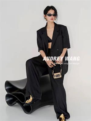 AUDREYWANG女裝夏季新品