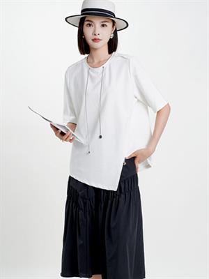 陌設(shè)女裝春夏新品