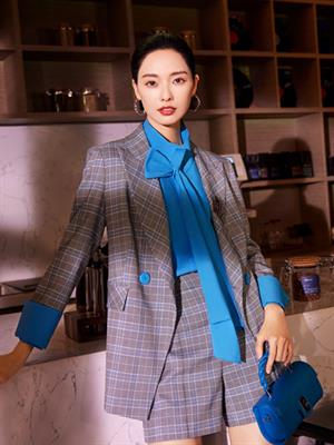 粉藍衣櫥女裝新品