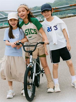 亞瑟士兒童春夏新品